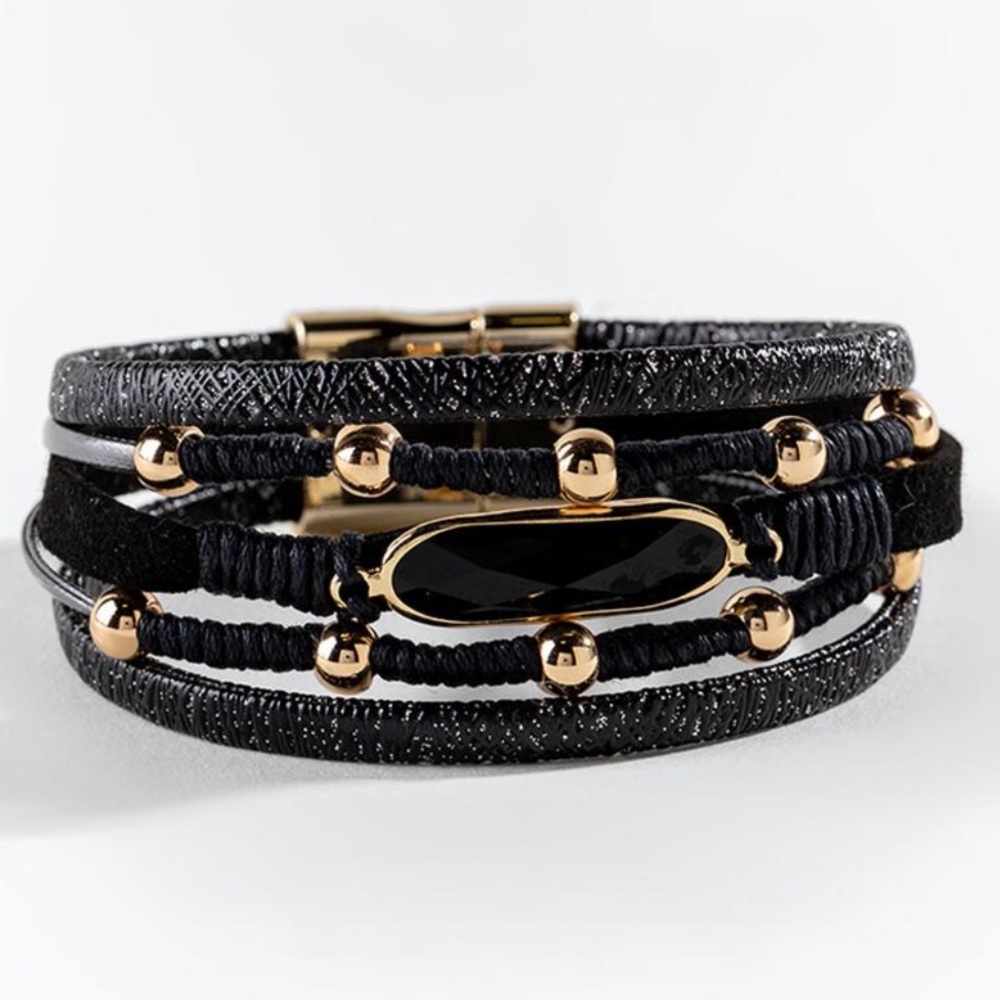 IVORY ZENA ROPE WRAP BRACELET francesca’s new